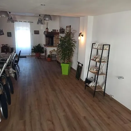 Frühstückspension Et Table D'hotes Les Gones 3*