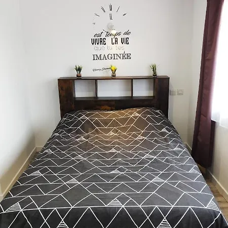 Et Table D'hotes Les Gones